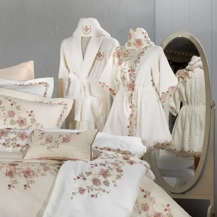 Azur Kadın Bordo Balayı Bornoz Seti - 5