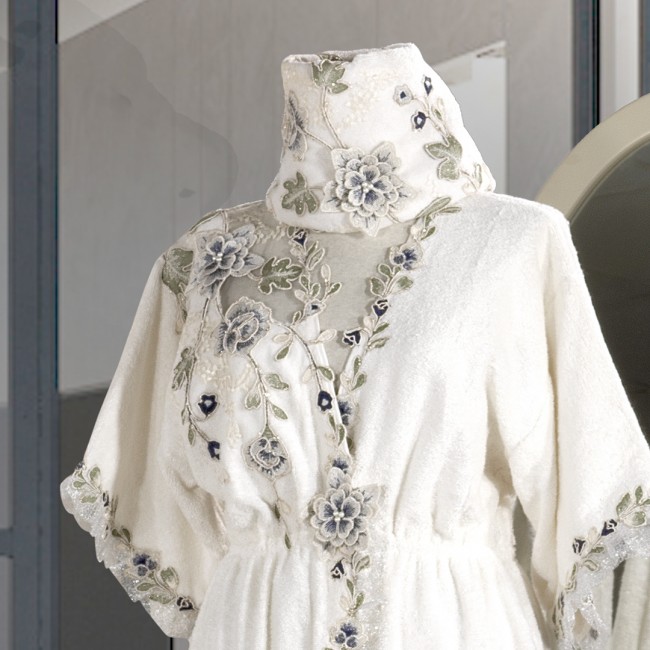 Azur Kadın Krem-Lacivert Balayı Bornoz Seti - Zebra Casa (1)