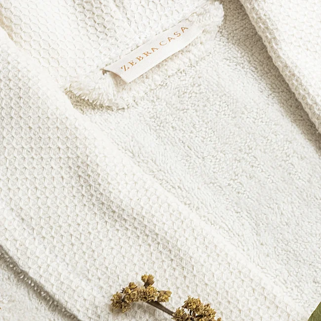 Berry 6 Parça Pamuk Brodeli Aile Bornoz Seti - 4