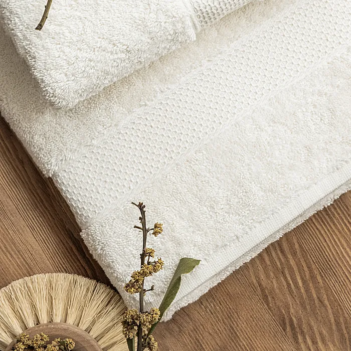 Berry 6 Parça Pamuk Brodeli Aile Bornoz Seti - 5