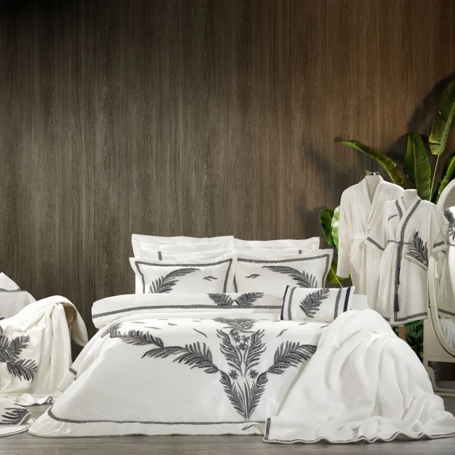 Caroline 23 Parça Premium Çeyiz Yatak Seti / Lacivert