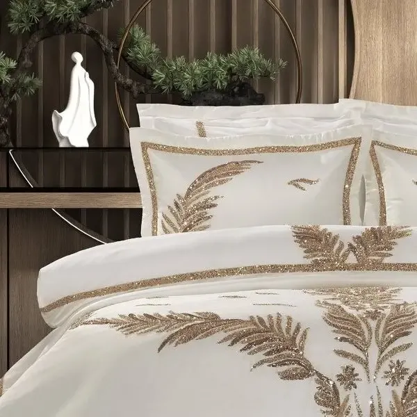 Caroline 4 Parça Yatak Örtüsü / Bej - Zebra Casa (1)