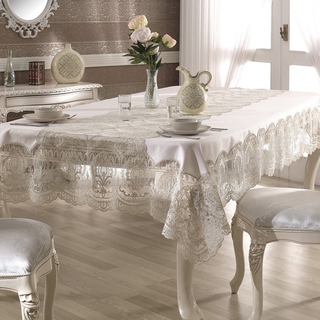 Zebra Casa - Damask Table Cloth