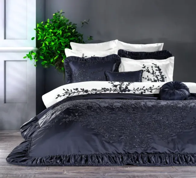 Elenor 5 Parça Yatak Örtüsü / Lacivert - Zebra Casa