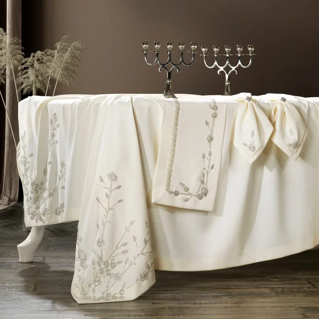 Elenor Masa Örtüsü Takımı / Krem - Zebra Casa