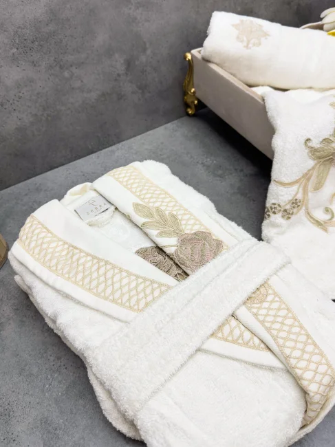 Flora Bambu Dantelli Aile Bornoz Seti / Krem - 3