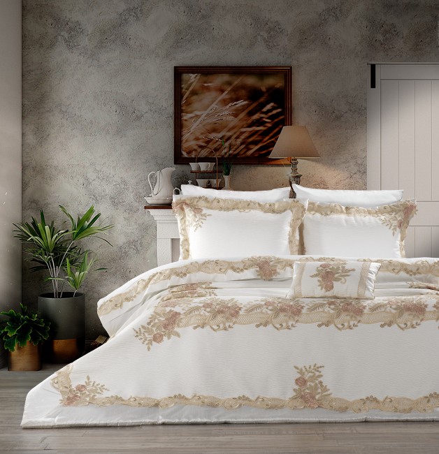 Flora Bedspread Set / Cream - Capp - Zebra Casa