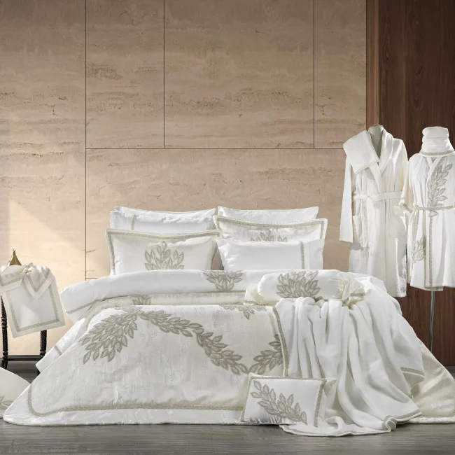 Karen 24 Parça Premium Çeyiz Yatak Seti / Krem - Zebra Casa (1)