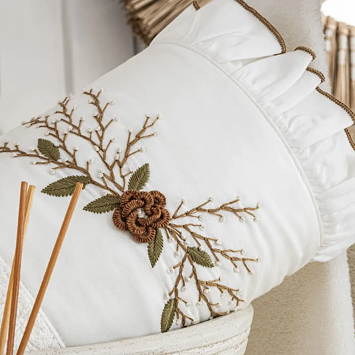 Ladina 6 Parça Pamuk Nakışlı Aile Bornoz Seti - 6