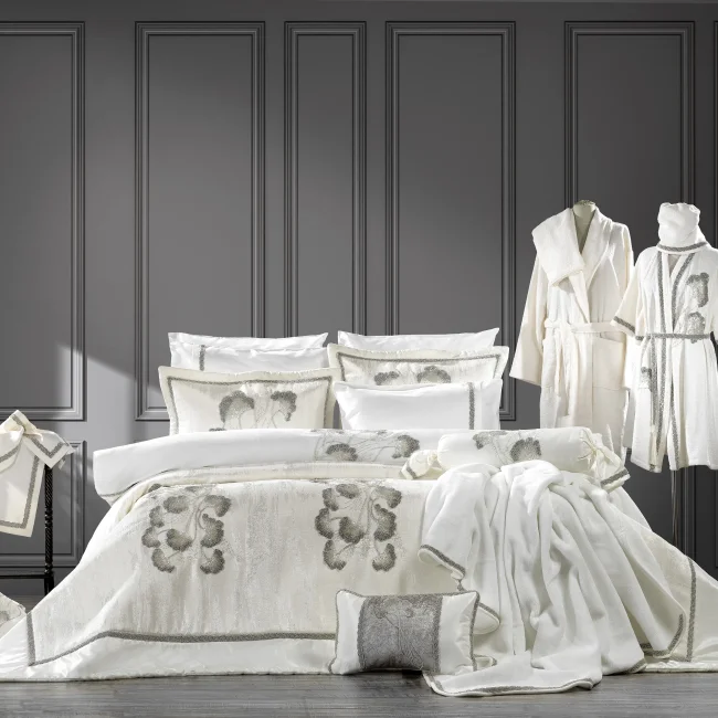 Mila 24 Parça Premium Çeyiz Yatak Seti / Krem - Zebra Casa (1)