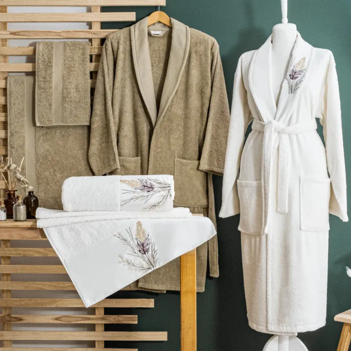 Myra 6 Parça Pamuk Nakışlı Aile Bornoz Seti - 3