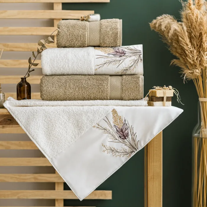 Myra 6 Parça Pamuk Nakışlı Aile Bornoz Seti - 5