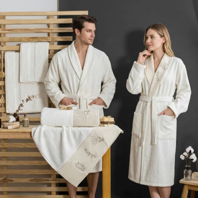 Terre 6 Parça Pamuk Nakışlı Aile Bornoz Seti - Zebra Casa