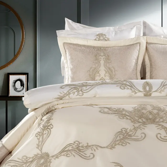 Tiara Bedspread Set / Capp - 2