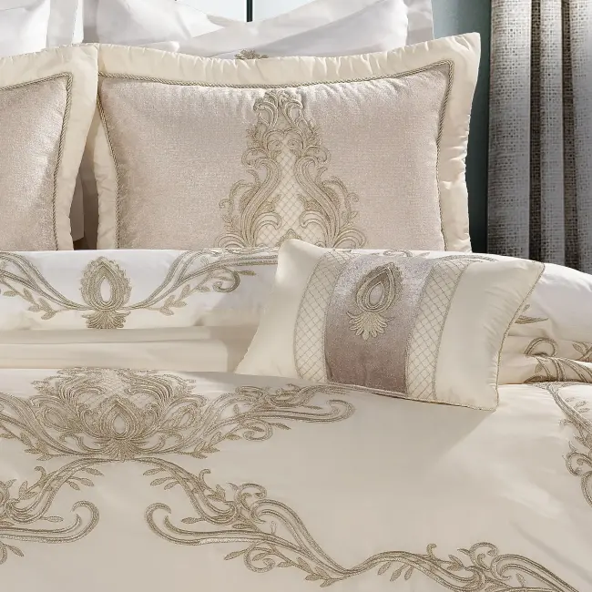 Tiara Bedspread Set / Capp - 3