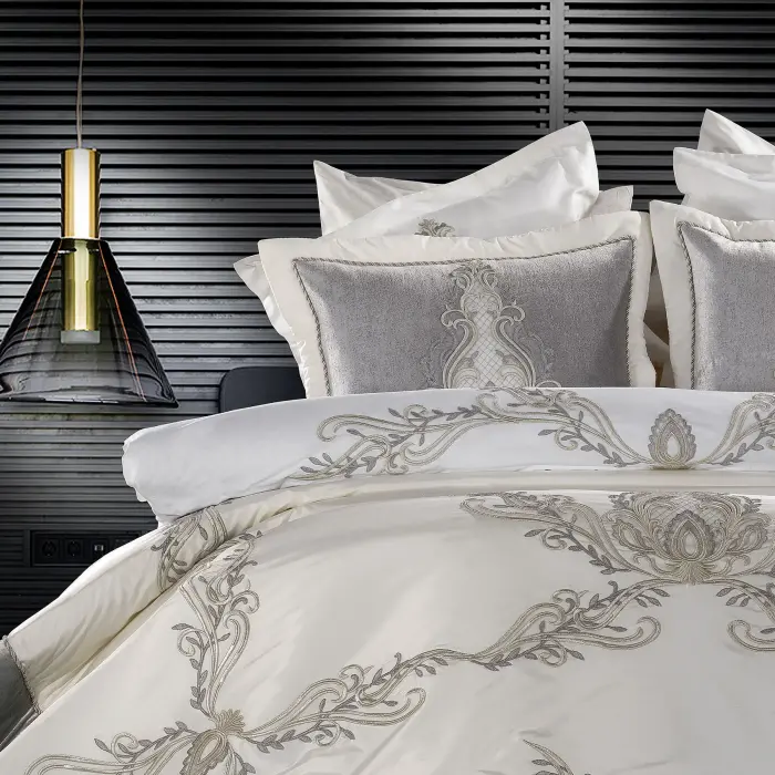 Tiara Bedspread Set / Grey - 2