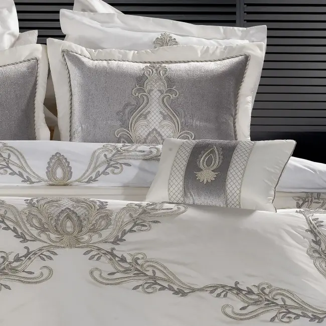 Tiara Bedspread Set / Grey - 3
